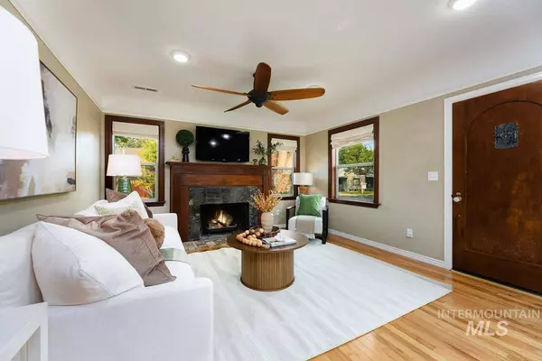 2221 W Pleasanton, Boise, ID 83702-000