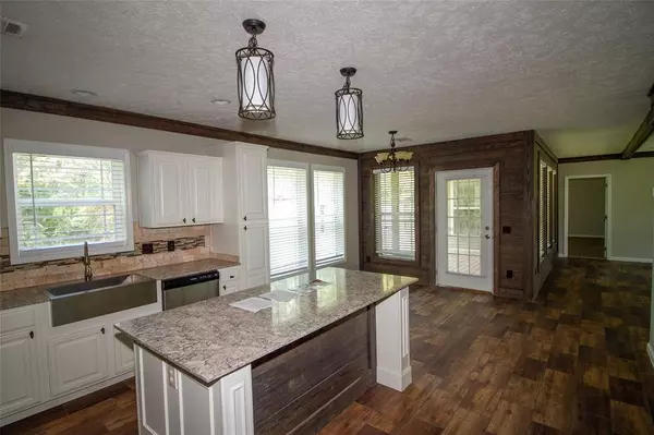 10460 Colworth Place, Keithville, LA 71047