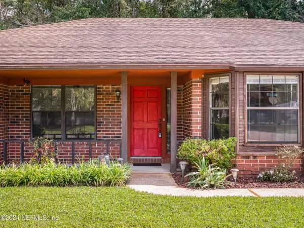 8378 THREE CREEKS BLVD, Jacksonville, FL 32220