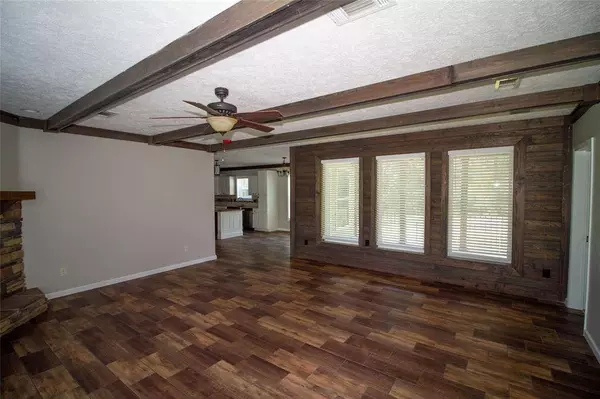 10460 Colworth Place, Keithville, LA 71047