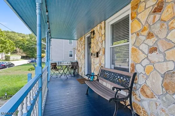 26 Whistler Pl, Wanaque Boro, NJ 07420