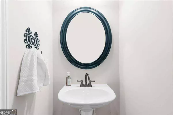 1975 Nocturne DR #2106, Alpharetta, GA 30009