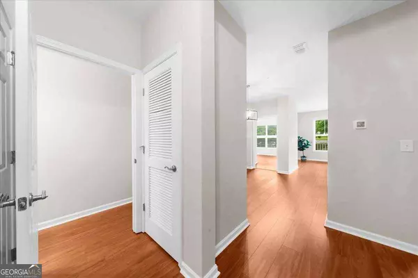 1975 Nocturne DR #2106, Alpharetta, GA 30009