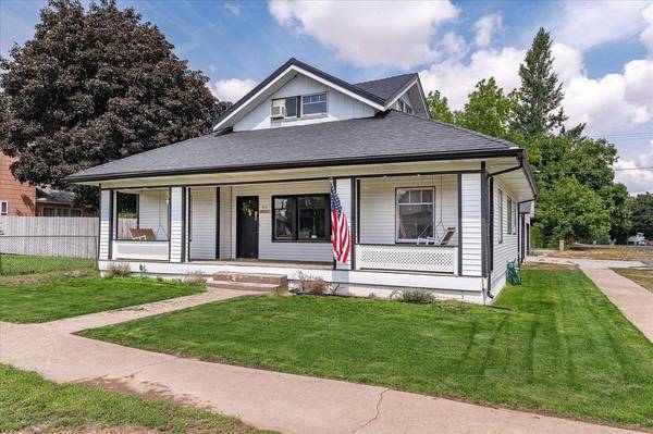 902 Main St, Davenport, WA 99122