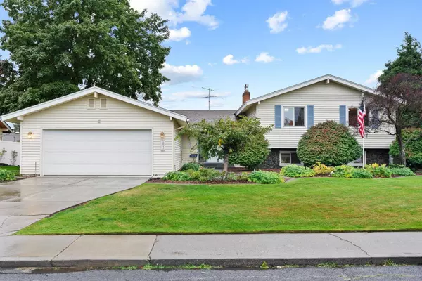 2017 W Courtland Ave, Spokane, WA 99207