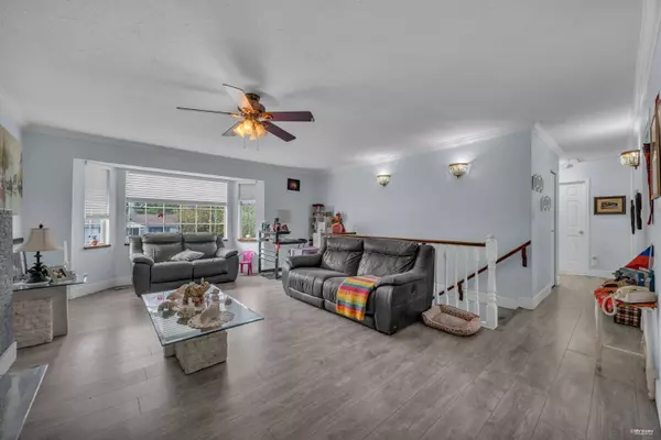 6470 128 ST, Surrey, BC V3W 4C6