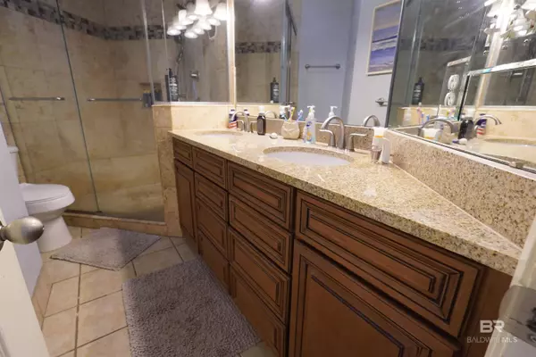 3851 Spinnaker Drive #101, Gulf Shores, AL 36542