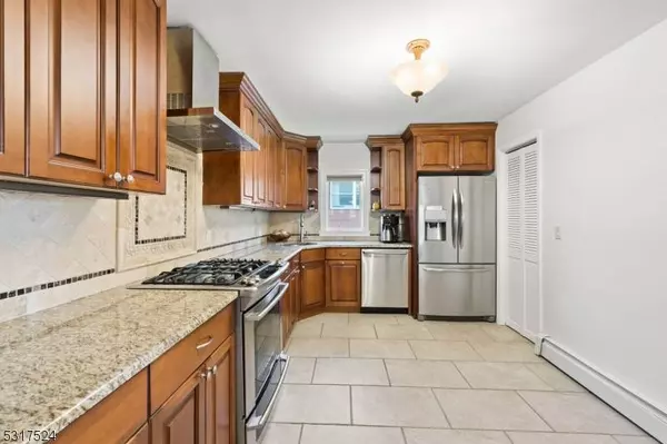 378 Mount Vernon St, Nutley Twp., NJ 07110