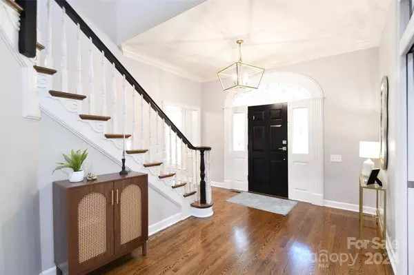 2508 Flintgrove RD, Charlotte, NC 28226