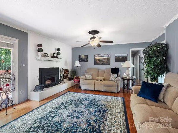 12701 Hashanli PL, Matthews, NC 28105