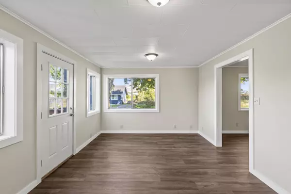 2414 Starlite LN, Medford, OR 97501