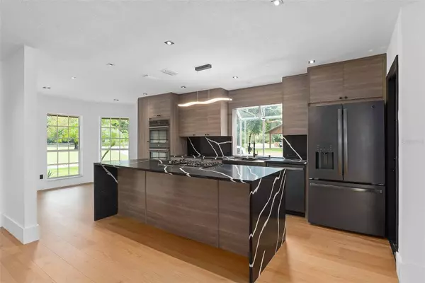 3606 LAKE BUYNAK RD, Windermere, FL 34786