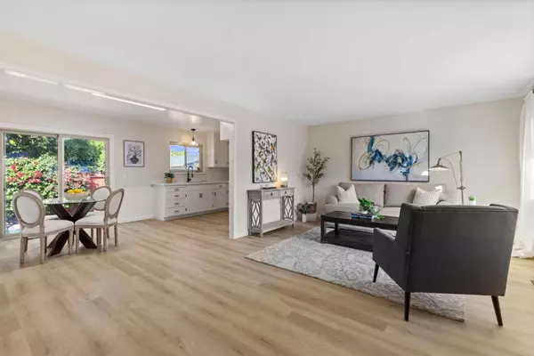 1025 Grand ST, Redwood City, CA 94061