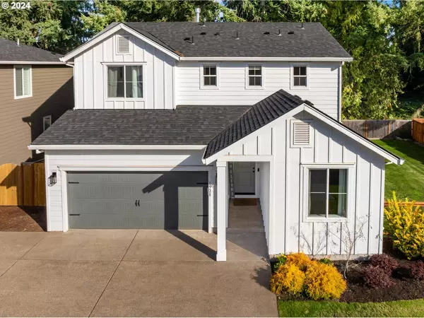 1528 NE 12TH PL, Canby, OR 97013