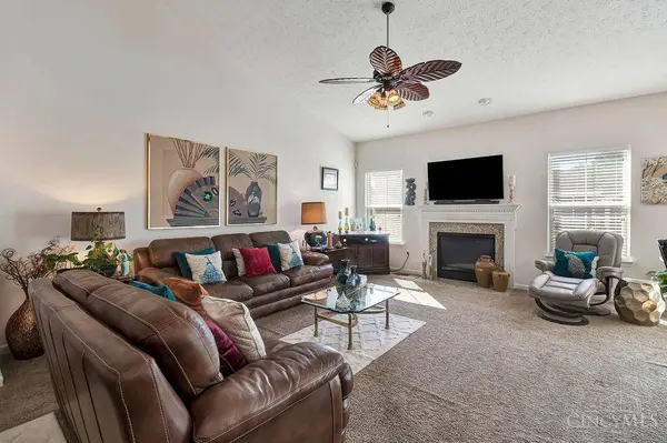 6585 Holly Ln, Fairfield Twp, OH 45011