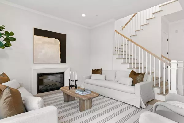 2114 Coastland AVE, San Jose, CA 95125