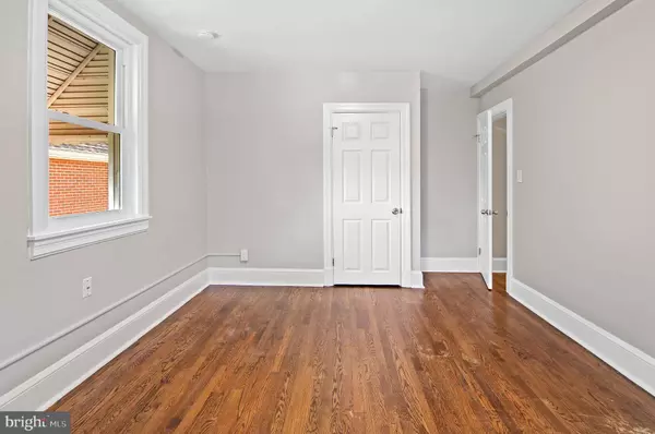 1111 ELM RIDGE AVE, Baltimore, MD 21229