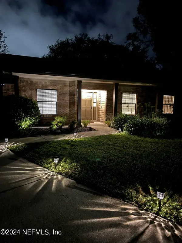 12282 CHIMNEY TRAIL LN, Jacksonville, FL 32258