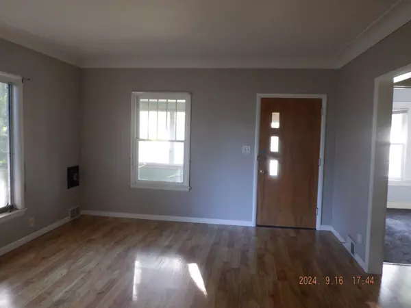 2618 N Drake Road, Kalamazoo, MI 49006