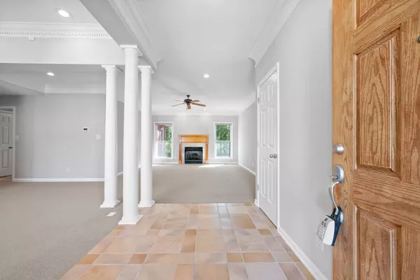 3194 Quincy Ln, Clarksville, TN 37043