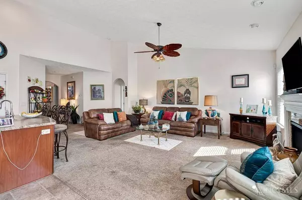 6585 Holly Ln, Fairfield Twp, OH 45011