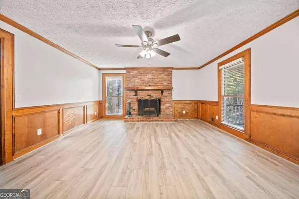 2445 Confederate TRL NW, Kennesaw, GA 30152