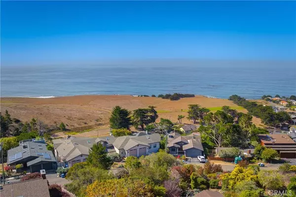 1748 Saint Thomas AVE, Cambria, CA 93428