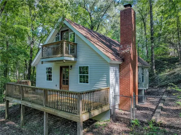 14993 Carmen DR, Northport, AL 35475