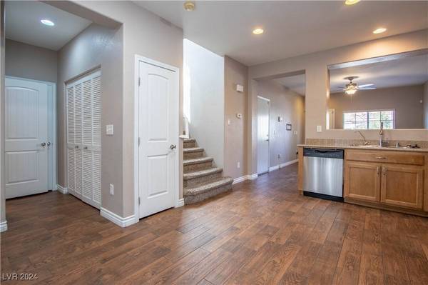 3411 Regent Diamond Avenue, Las Vegas, NV 89106