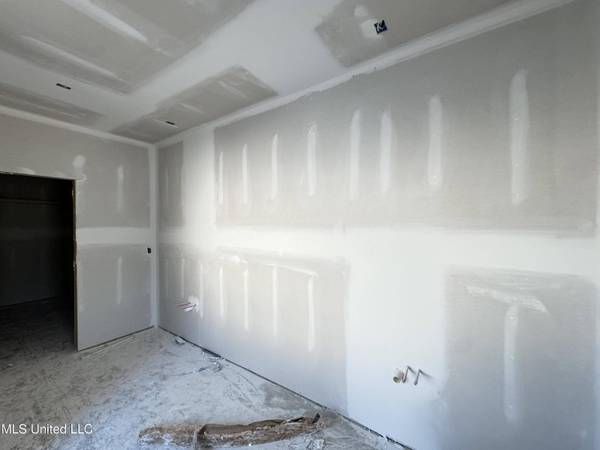 1014 Kensington Drive, Flowood, MS 39232