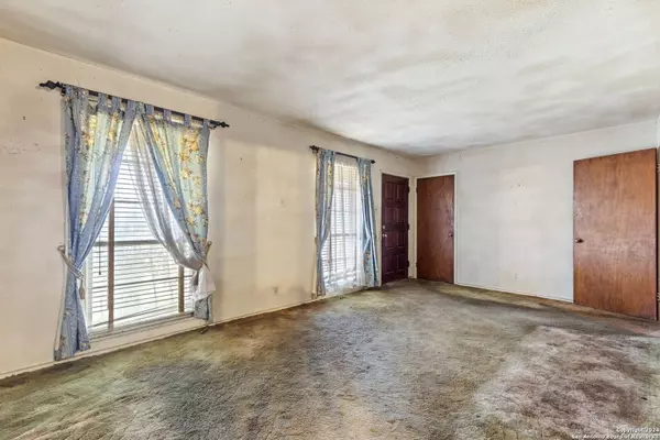 3406 KILDARE AVE, San Antonio, TX 78223-2424