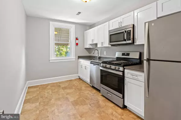 1111 ELM RIDGE AVE, Baltimore, MD 21229