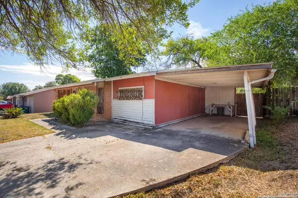 3406 KILDARE AVE, San Antonio, TX 78223-2424