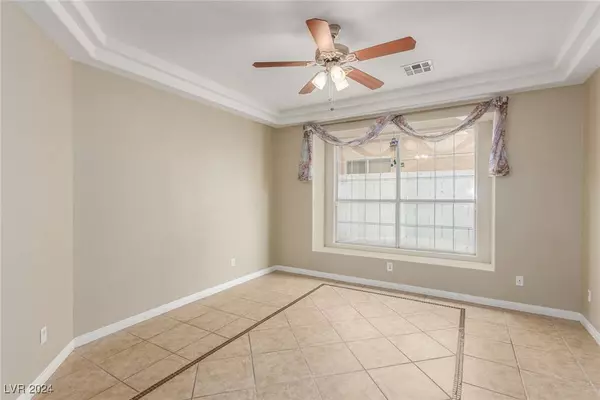 8448 Bay Point Drive, Las Vegas, NV 89128