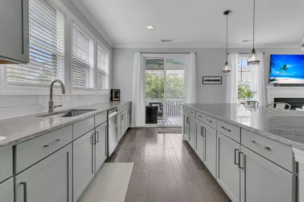 2208 Skyler Dr, Mount Pleasant, SC 29466