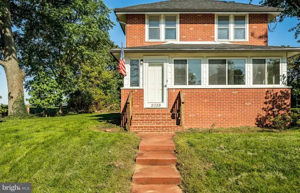 2039 STONECREST DR, Lancaster, PA 17601