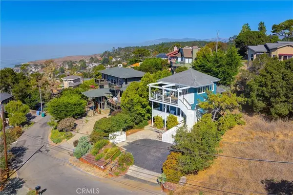 1748 Saint Thomas AVE, Cambria, CA 93428
