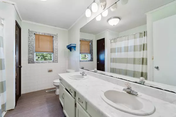 602 S Elm ST, Auxvasse, MO 65231