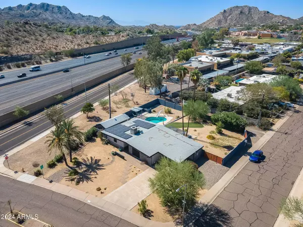 9802 N 30TH Street, Phoenix, AZ 85028