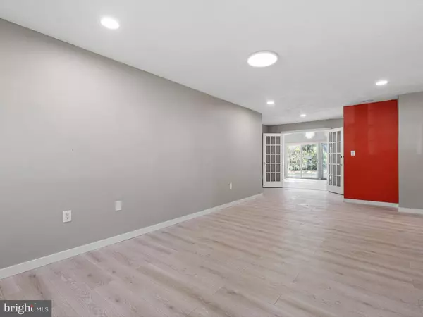 2608 LAMPER LN, Wilmington, DE 19808