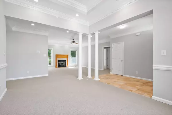 3194 Quincy Ln, Clarksville, TN 37043