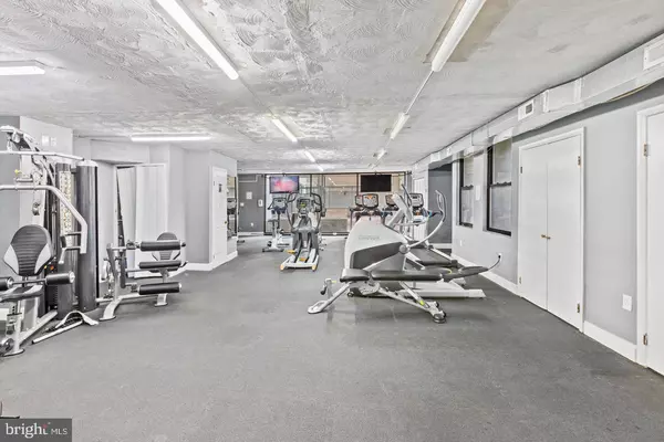 1836 METZEROTT RD #1218, Adelphi, MD 20783