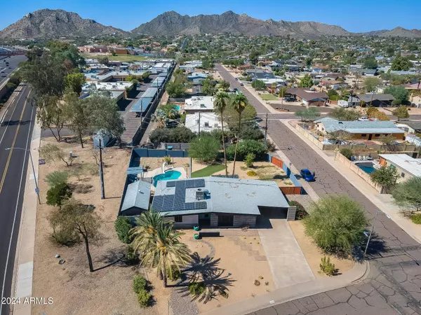 9802 N 30TH Street, Phoenix, AZ 85028