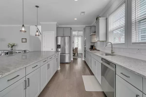 2208 Skyler Dr, Mount Pleasant, SC 29466