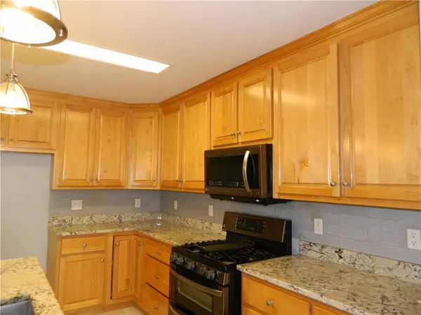 4136 Morhaven DR, Mobile, AL 36605