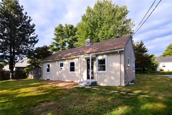 11 Elm RD, Burrillville, RI 02826