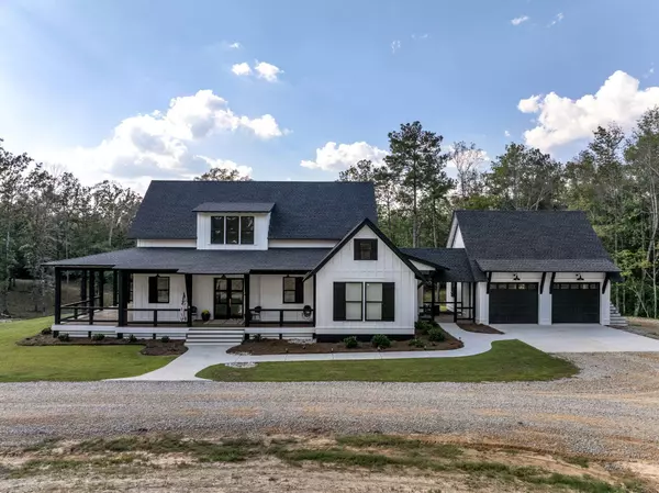 663 Lynn Ray Rd., Petal, MS 39465