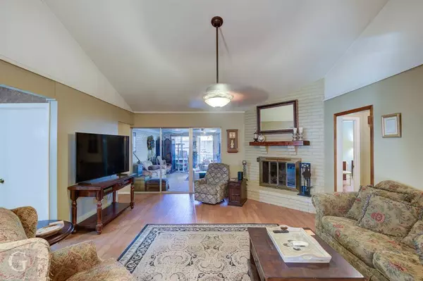 7553 Millbrook Drive, Shreveport, LA 71105