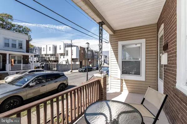 210 CEDAR AVE, Oaklyn, NJ 08107