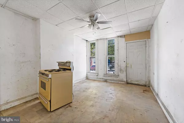 433 S GILMOR ST, Baltimore, MD 21223